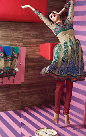 Кремовое платье / туника из дизайнерского материала с яркими принтами и рукавами три четверти + летние бордовые брюки