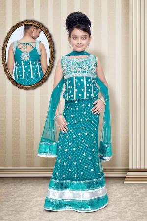 Восточный индийский костюм для девочки 8-11лет. Сари