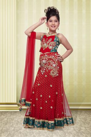 Национальный индийский костюм для девочки красного и бирюзового цветов